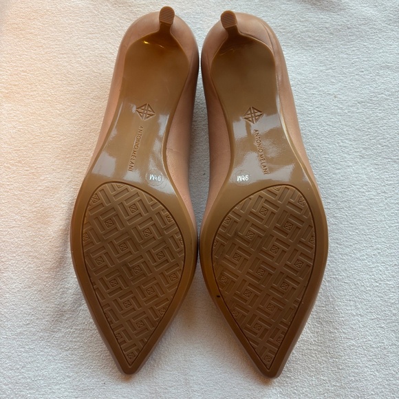 Antonio Melani Tan Pumps - Picture 6 of 8